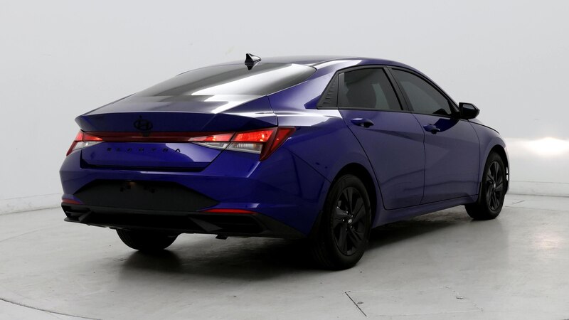 2023 Hyundai Elantra SEL 8