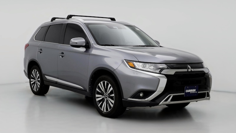 2020 Mitsubishi Outlander SEL Hero Image