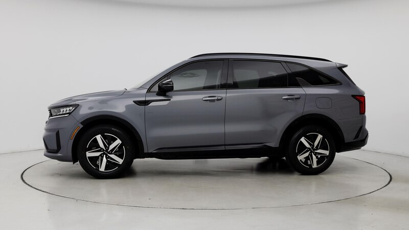 2022 Kia Sorento S 3