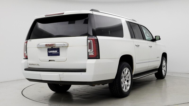 2020 GMC Yukon XL Denali 8