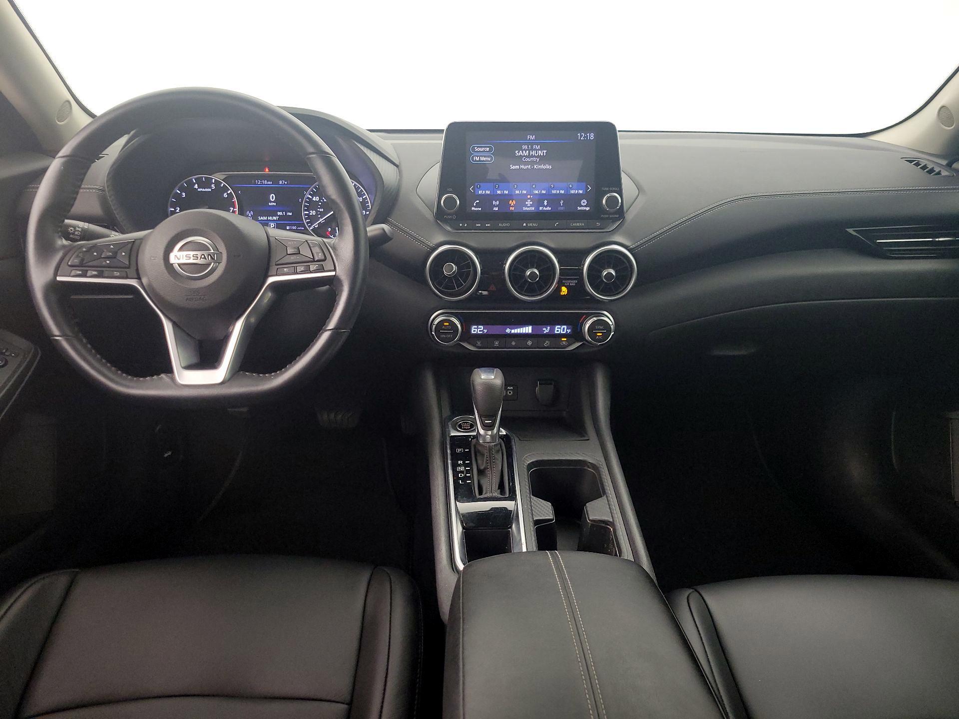 Thumbnail: 2020 Nissan Sentra - 9