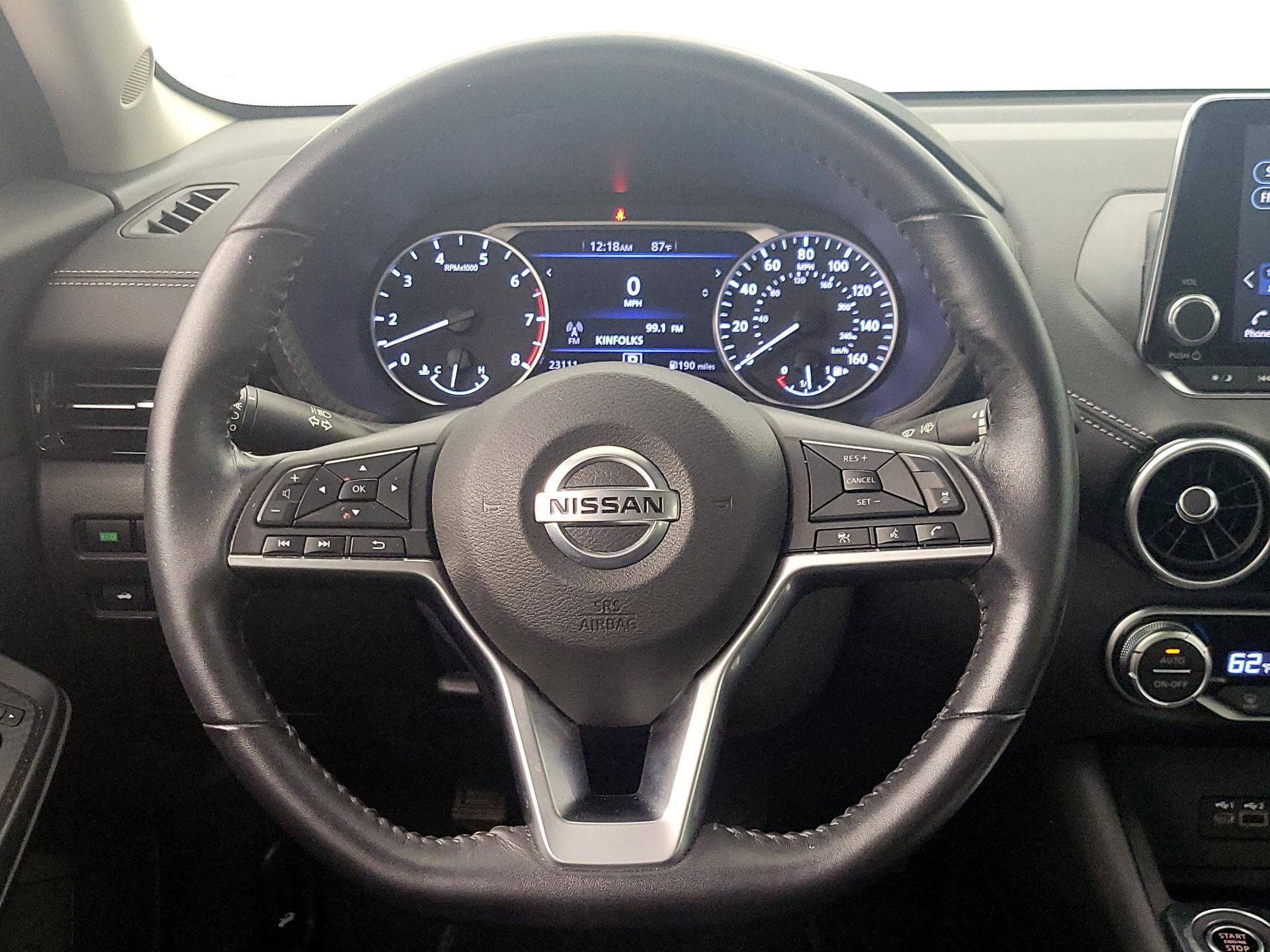 Thumbnail: 2020 Nissan Sentra - 10