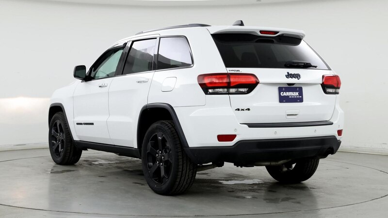 2019 Jeep Grand Cherokee Laredo 2