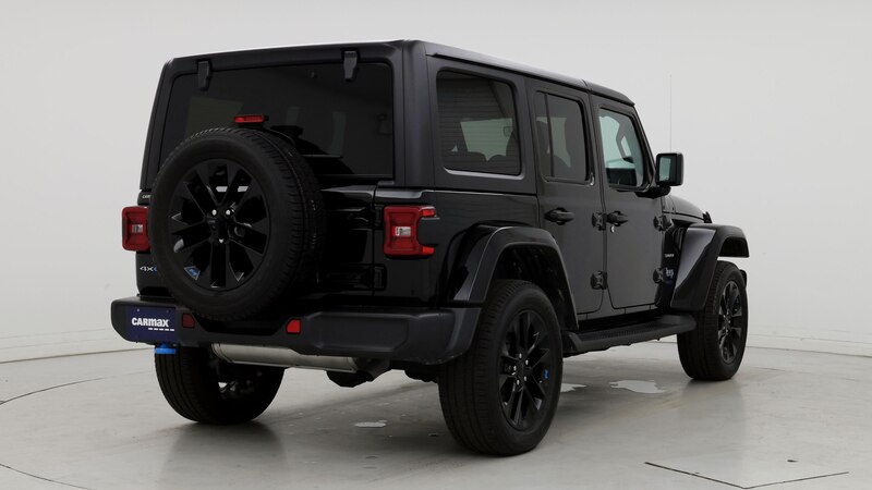 2022 Jeep Wrangler Unlimited Sahara 8