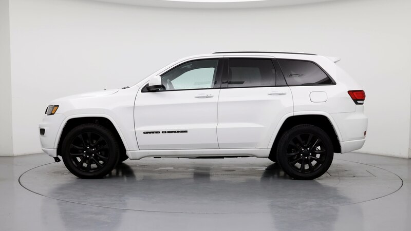 2021 Jeep Grand Cherokee Laredo 3