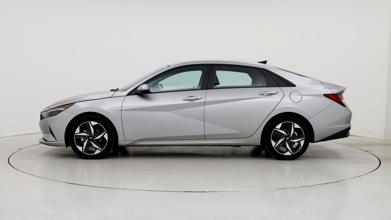 2023 Hyundai Elantra SEL 3