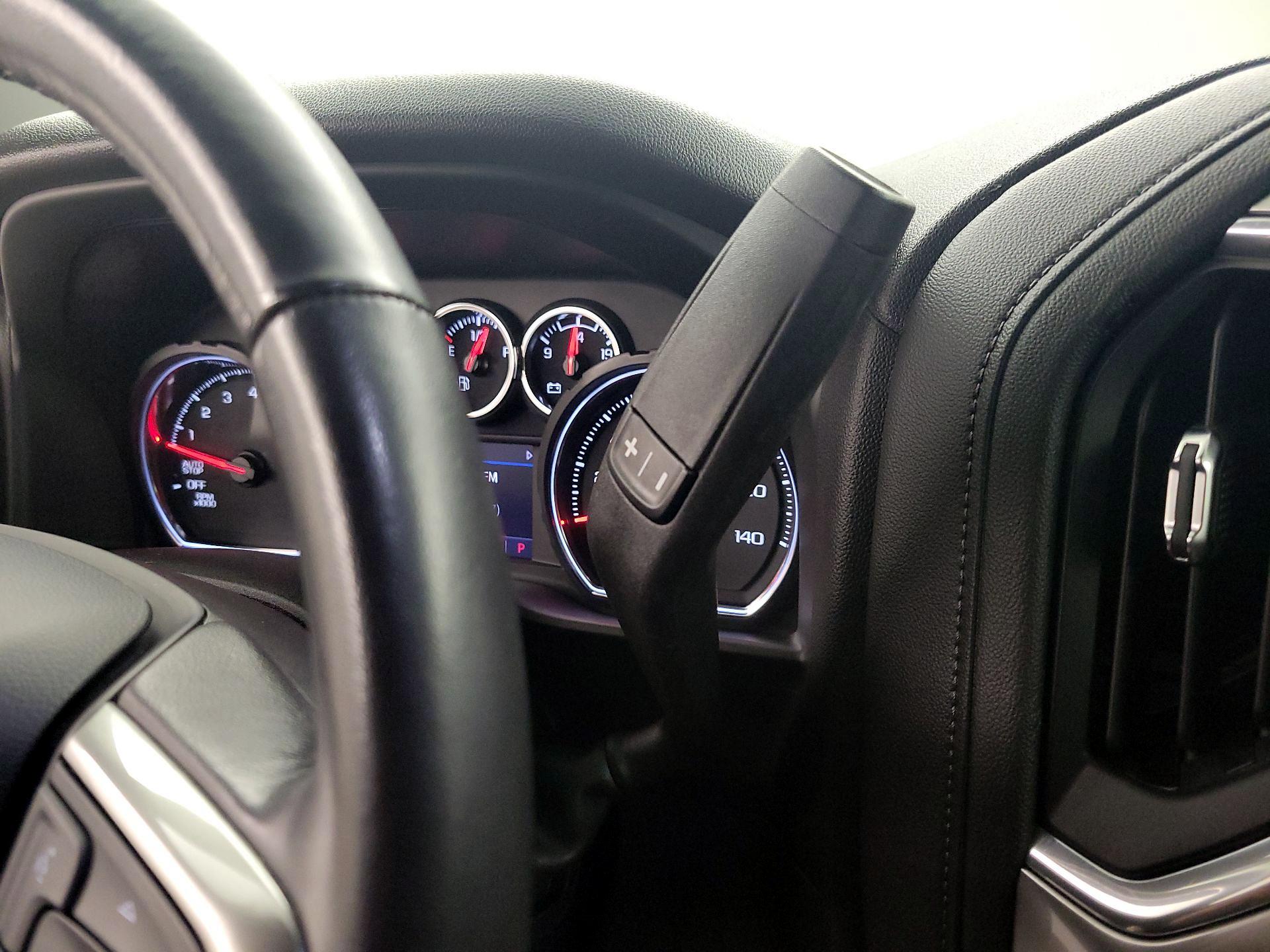 Thumbnail: 2020 Chevrolet Silverado 1500 - 17