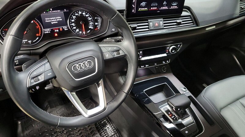 2022 Audi Q5 Premium 9