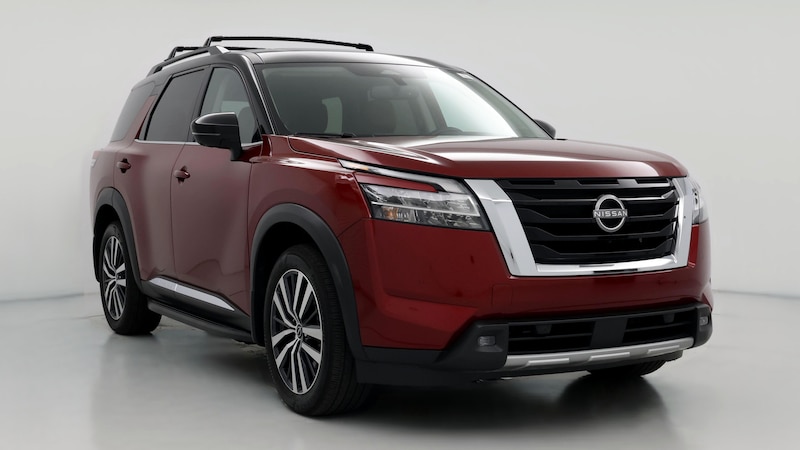 2022 Nissan Pathfinder Platinum Hero Image