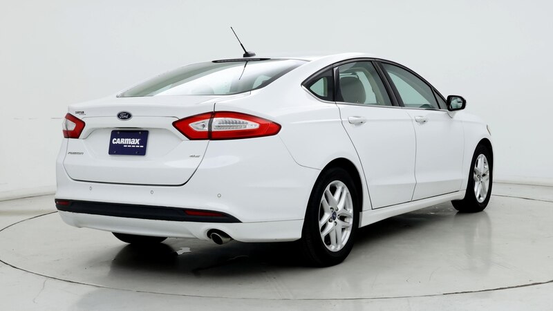 2014 Ford Fusion SE 8