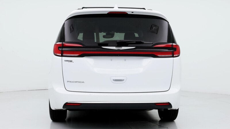 2022 Chrysler Pacifica Touring L 6