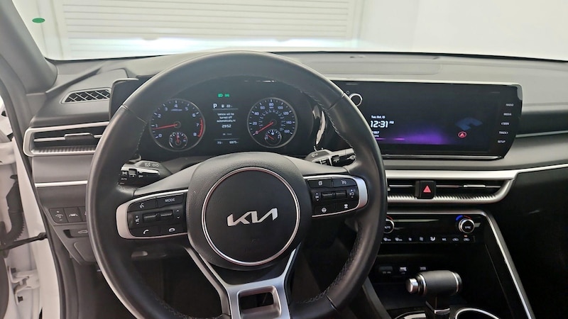 2023 Kia K5 GT-Line 9