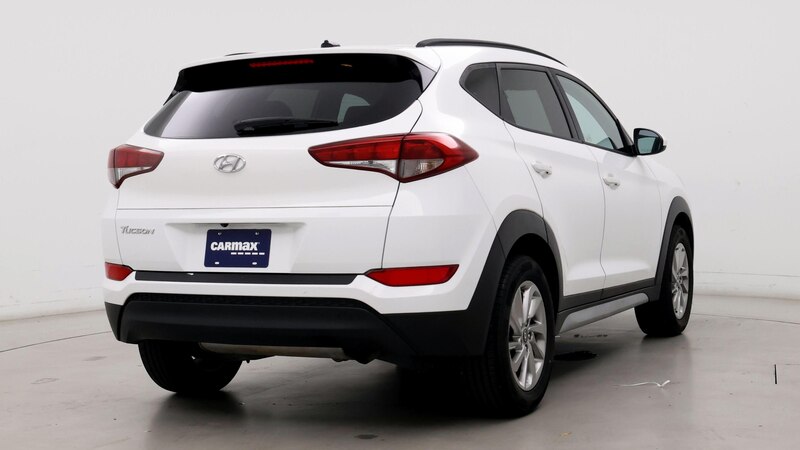 2017 Hyundai Tucson SE 8