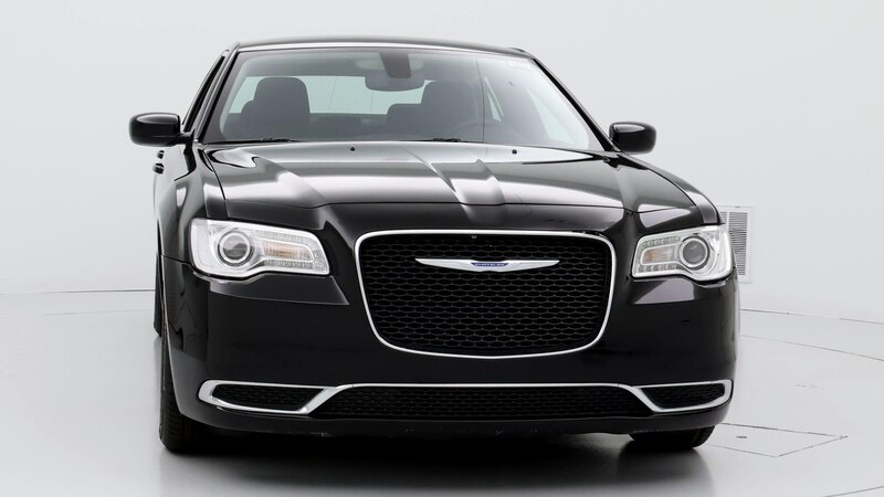 2023 Chrysler 300 Touring 5