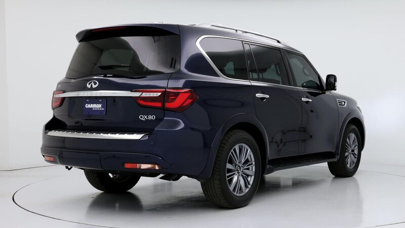 2023 INFINITI QX80 Luxe 8