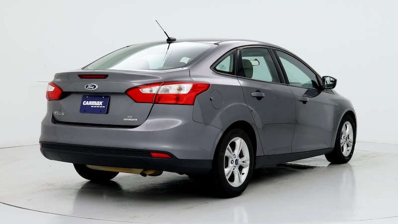 2014 Ford Focus SE 8