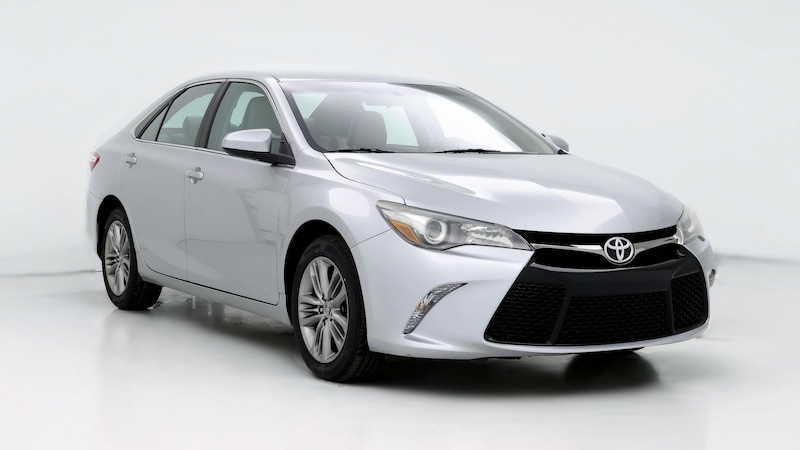 2016 Toyota Camry SE Hero Image