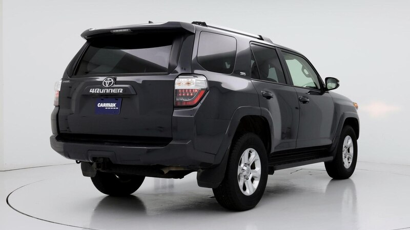 2024 Toyota 4Runner SR5 8