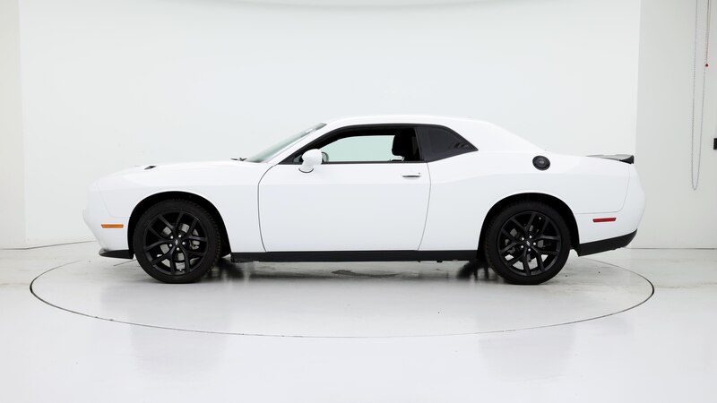 2023 Dodge Challenger SXT 3