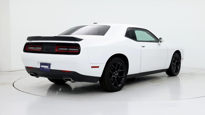 2023 Dodge Challenger SXT 8