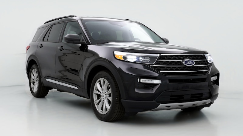 2023 Ford Explorer XLT Hero Image