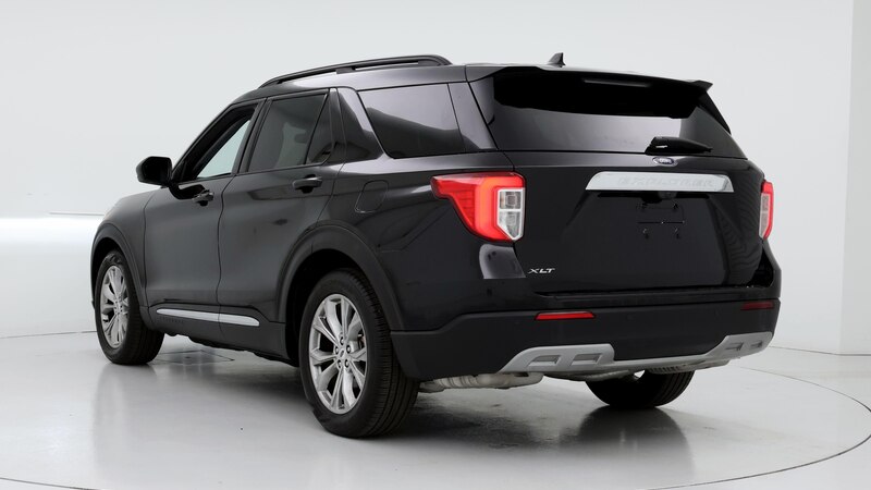 2023 Ford Explorer XLT 2