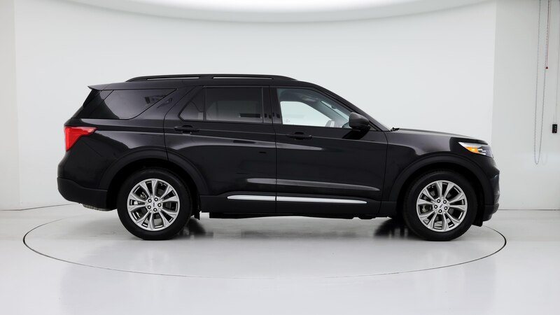 2023 Ford Explorer XLT 7