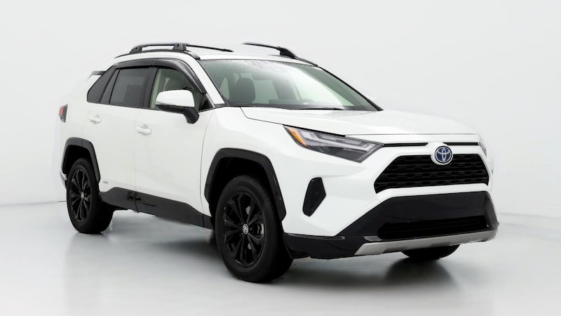 2022 Toyota RAV4 SE Hero Image