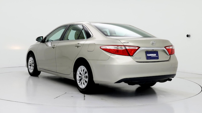 2016 Toyota Camry LE 2