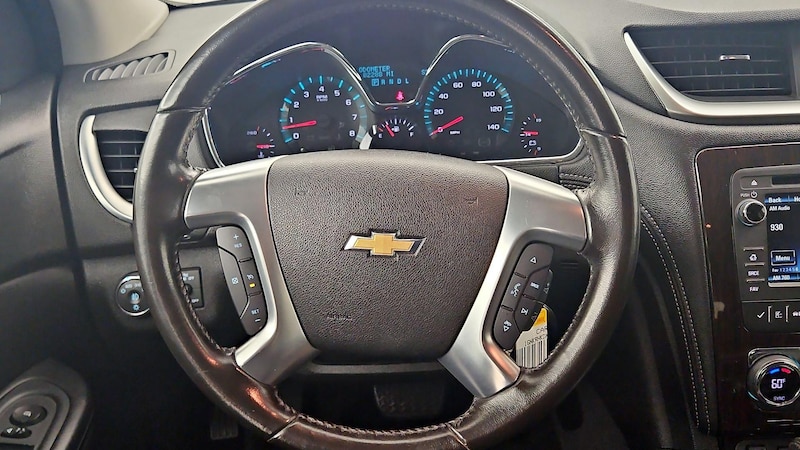 2016 Chevrolet Traverse LT 10