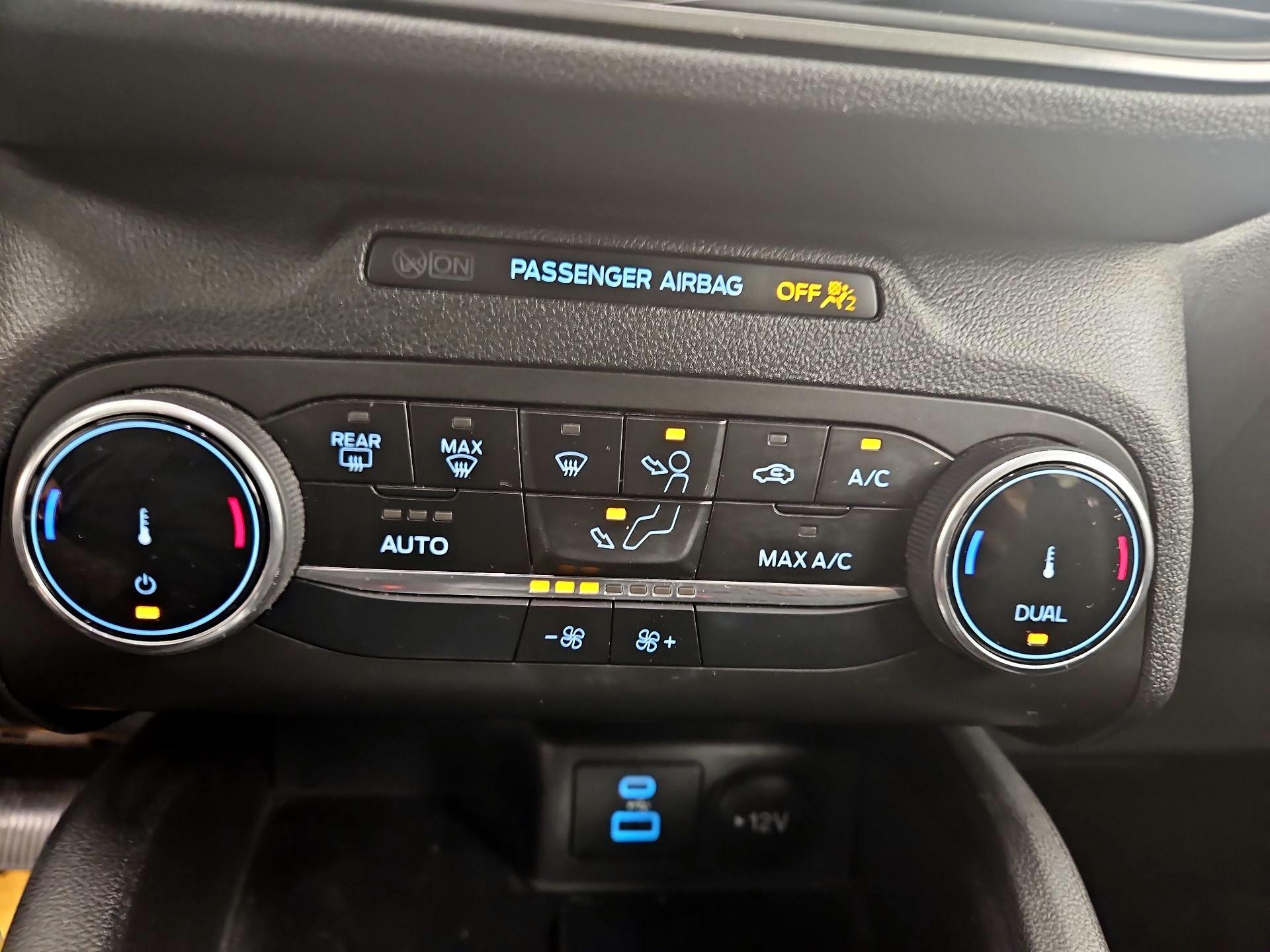 Thumbnail: 2023 Ford Escape - 16