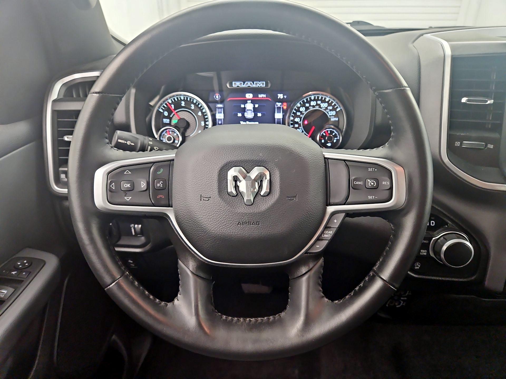 Thumbnail: 2023 RAM 1500 - 10