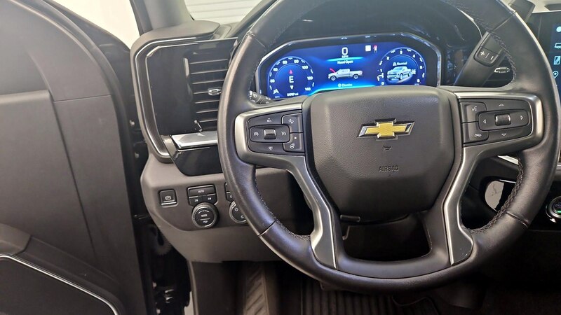 2022 Chevrolet Silverado 1500 LT 10