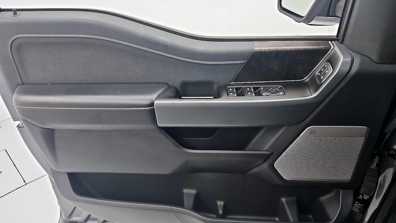 2021 Ford F-150 Lariat 12