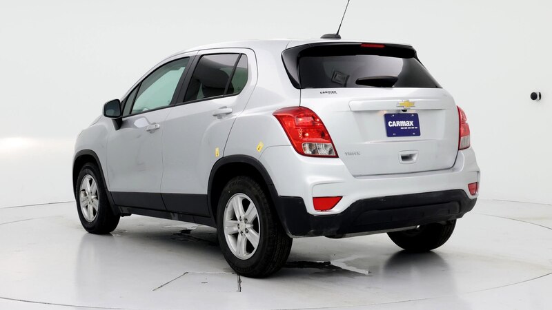 2022 Chevrolet Trax LS 2