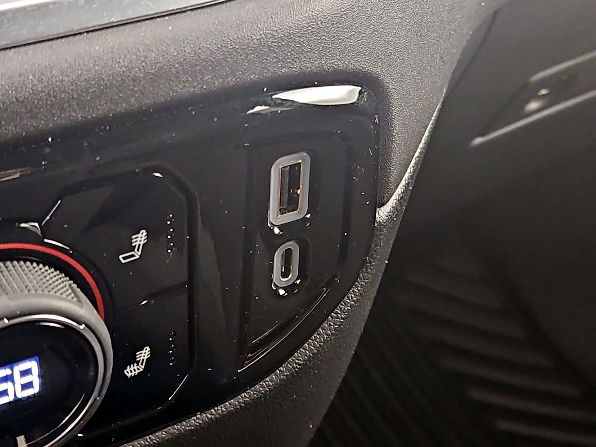 Thumbnail: 2022 Chevrolet Silverado 1500 - 18