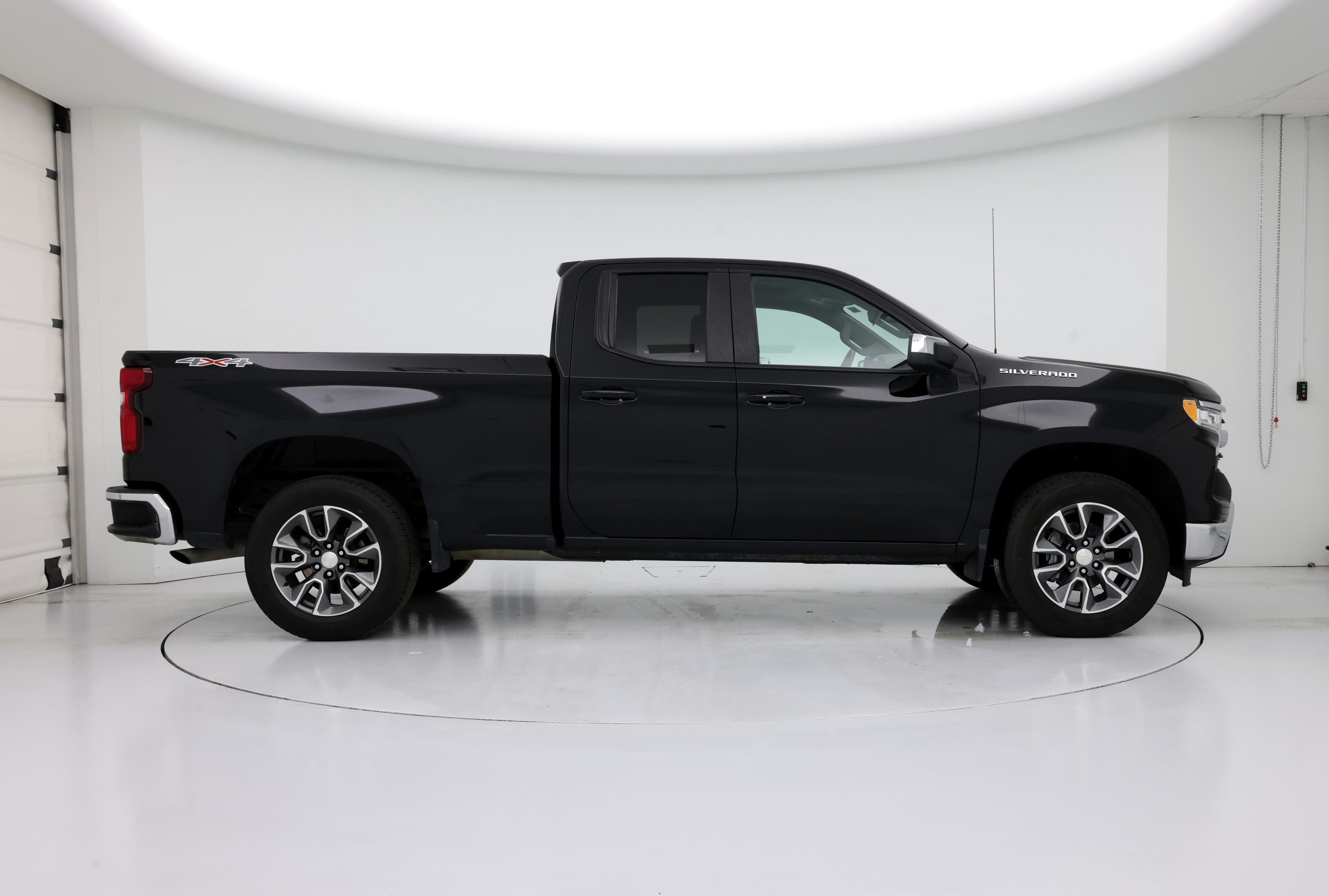 Thumbnail: 2022 Chevrolet Silverado 1500 - 7