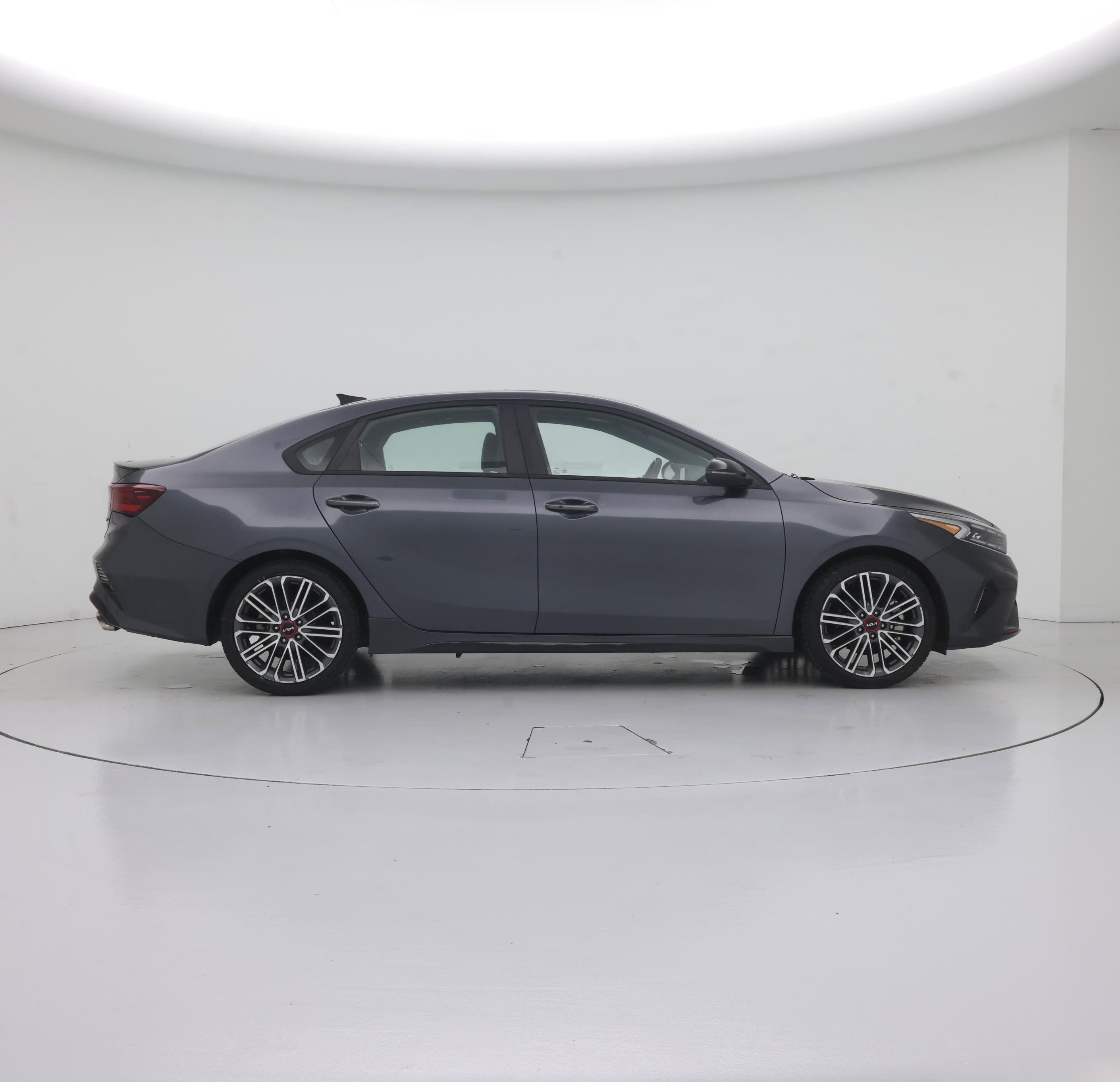 Thumbnail: 2022 Kia Forte - 7