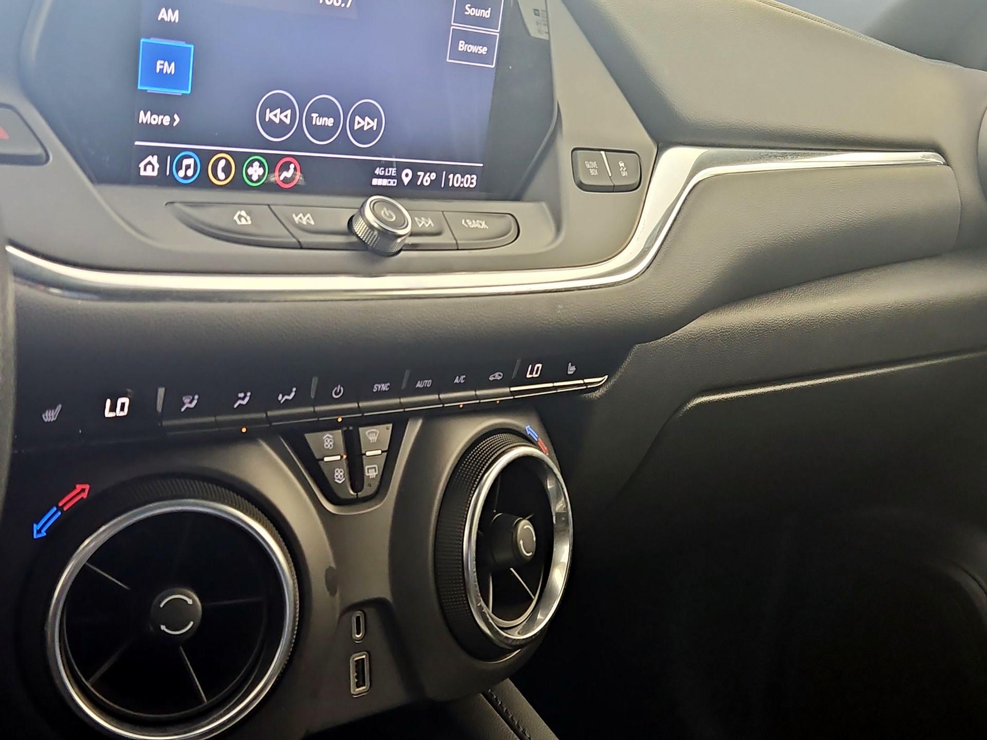 Thumbnail: 2021 Chevrolet Blazer - 16