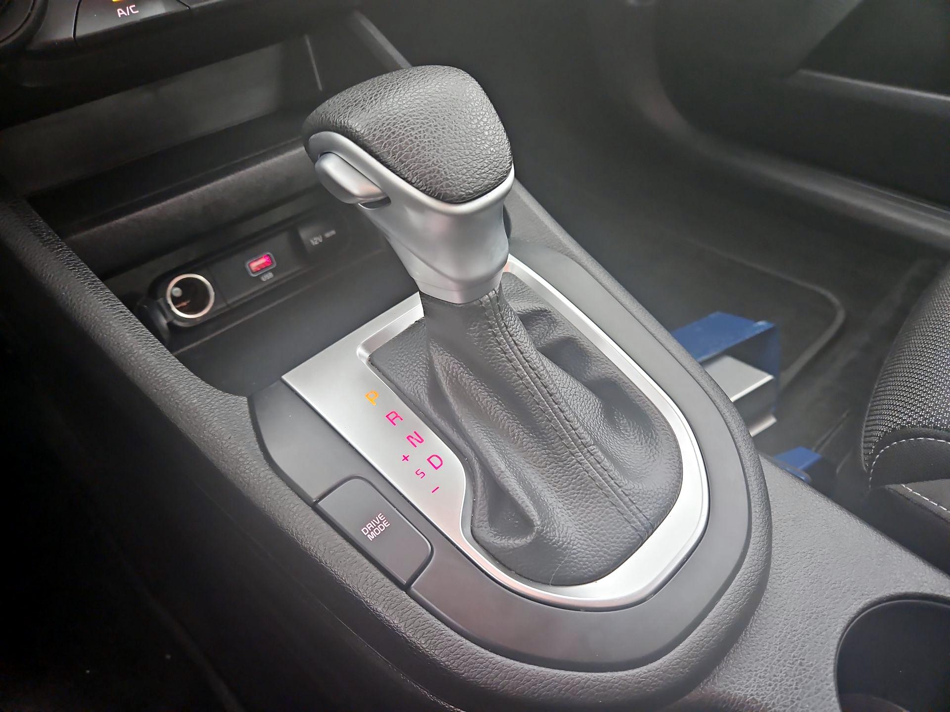 Thumbnail: 2023 Kia Forte - 17