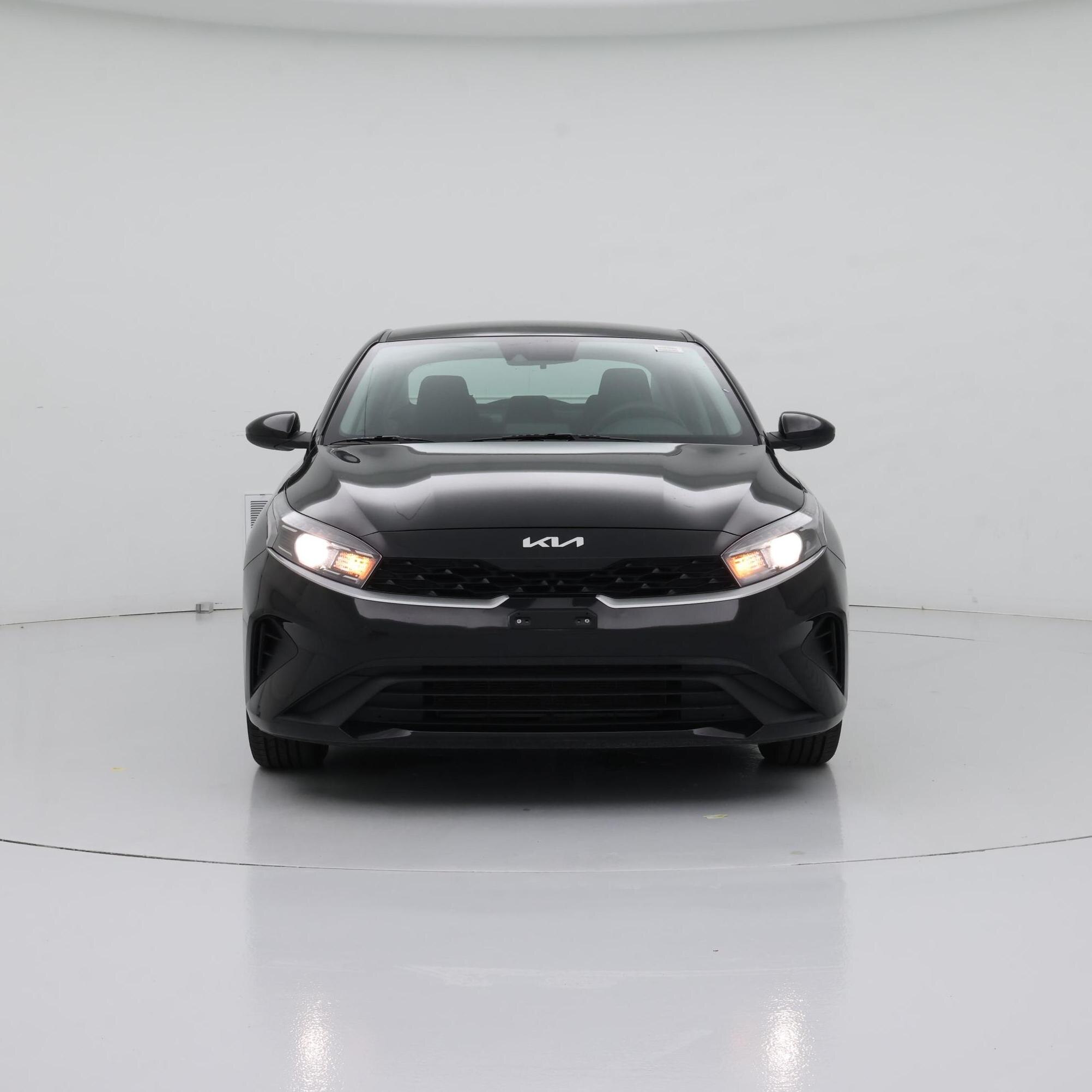 Thumbnail: 2023 Kia Forte - 5