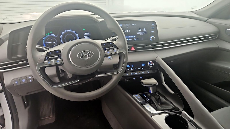2021 Hyundai Elantra Blue 9