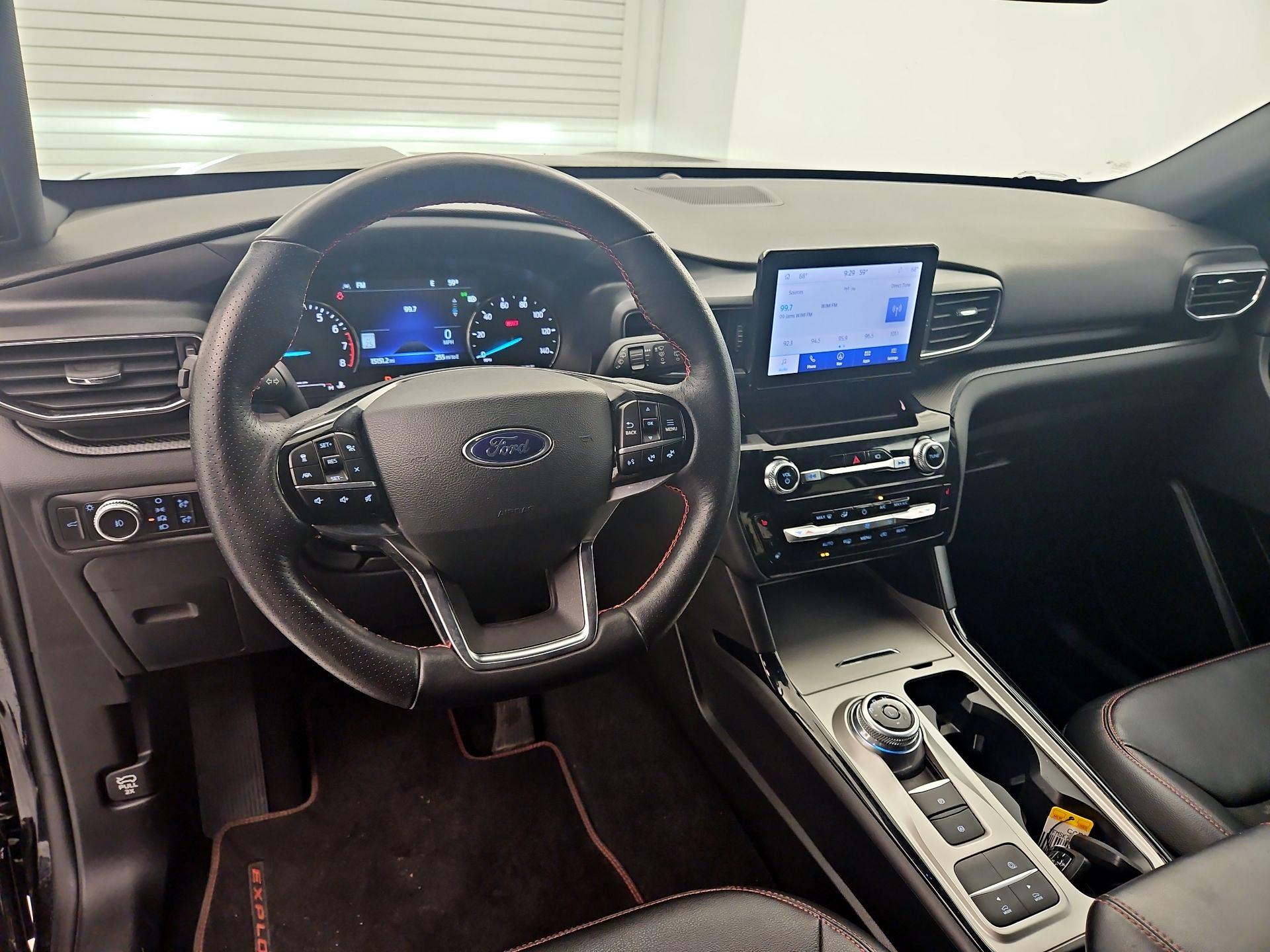 Thumbnail: 2023 Ford Explorer - 9