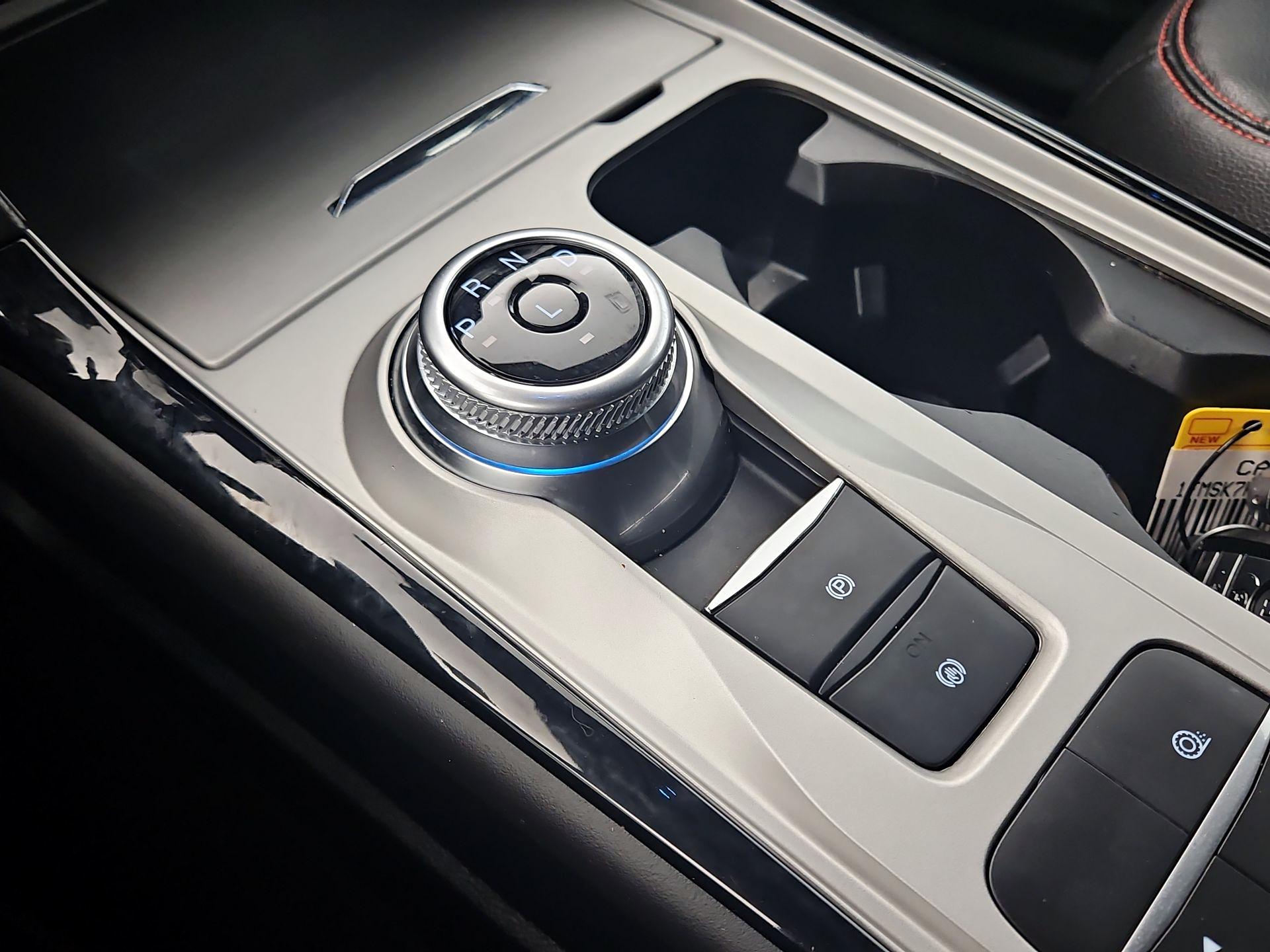 Thumbnail: 2023 Ford Explorer - 18