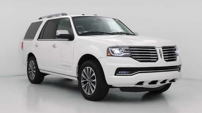 2017 Lincoln Navigator Select Hero Image