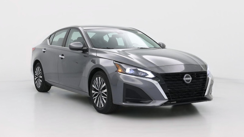2023 Nissan Altima SV Hero Image