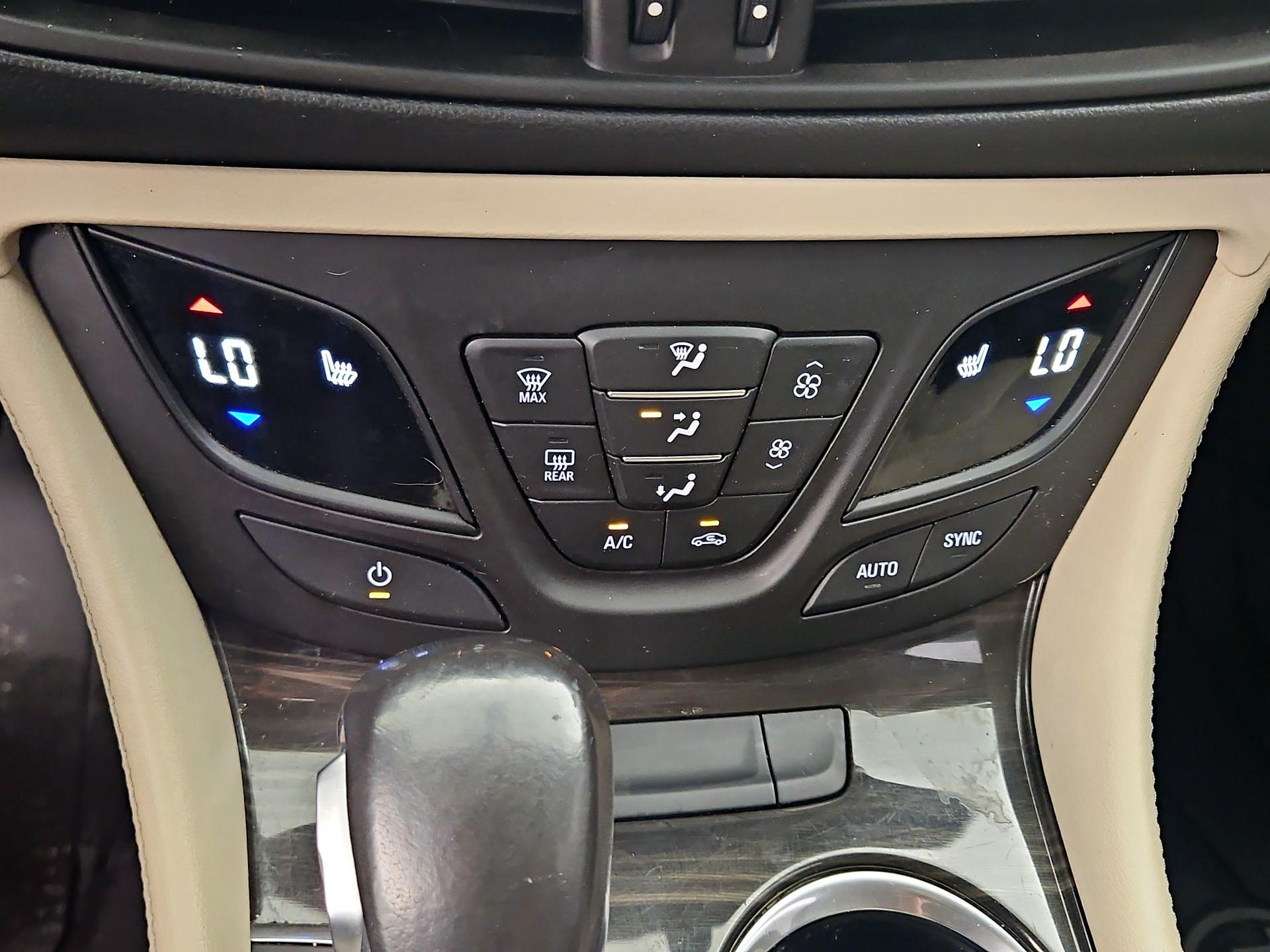 Thumbnail: 2020 Buick Envision - 16