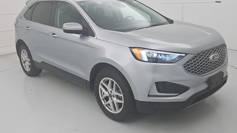 2023 Ford Edge SEL Hero Image