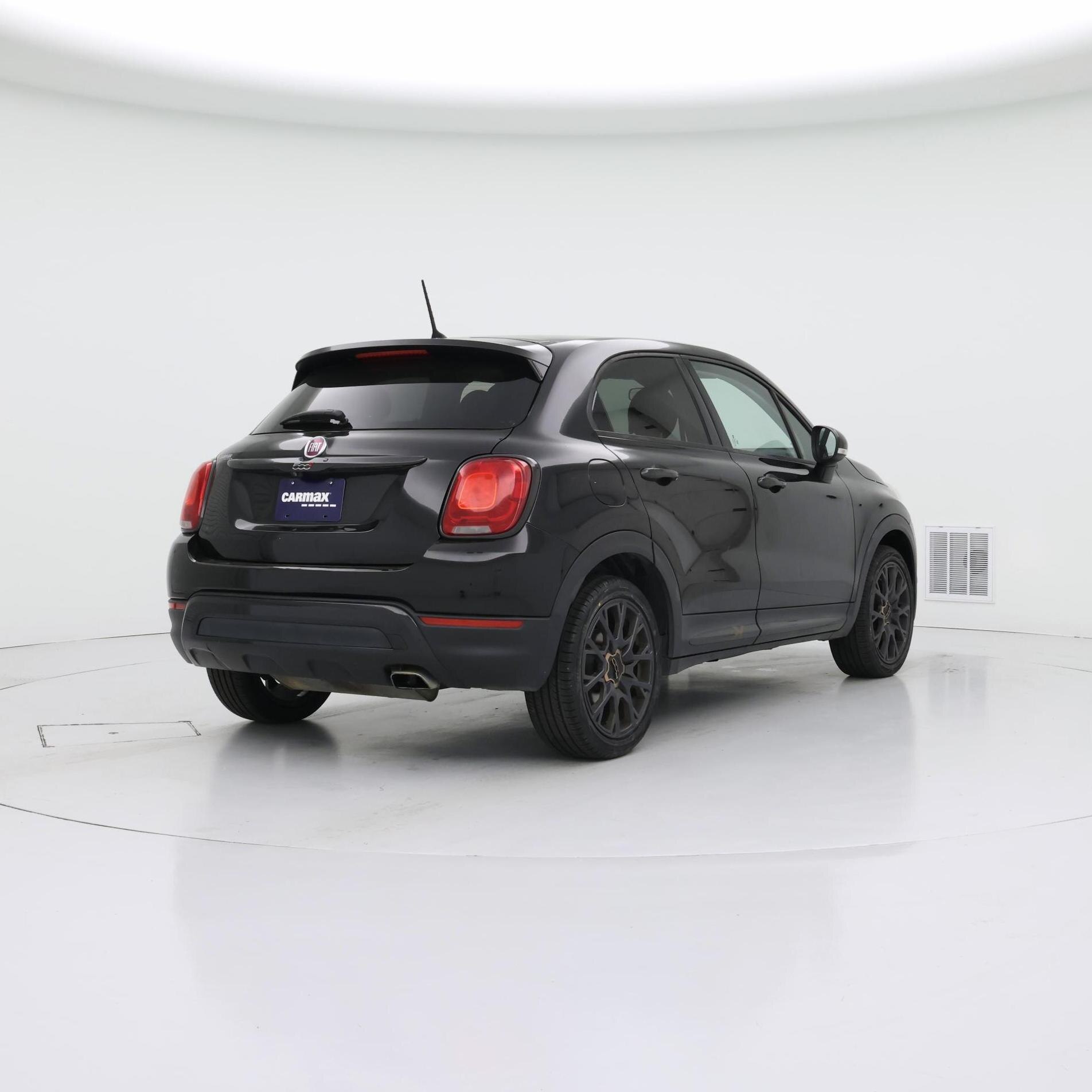 Thumbnail: 2017 Fiat 500X - 8