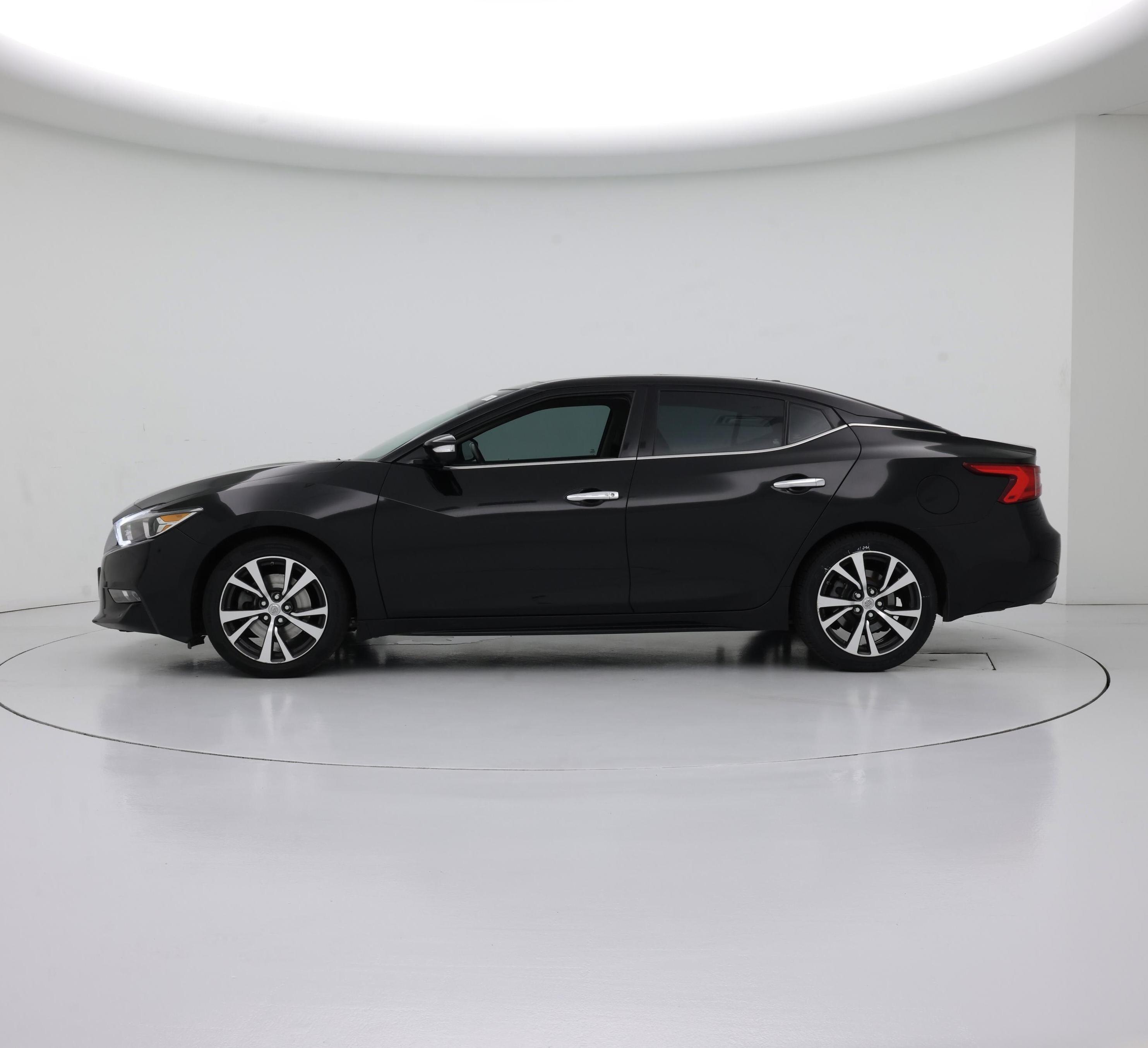Thumbnail: 2016 Nissan Maxima - 3